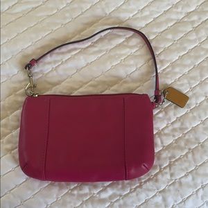 Coach Bags - Coach wristlet Coach Bags - Coach wristlet